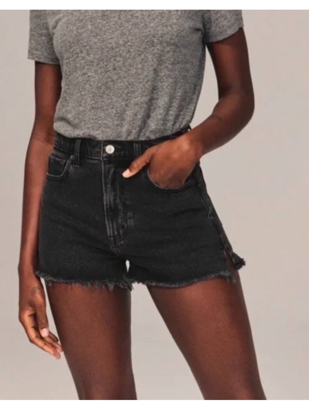 Abercrombie & Fitch Black 4” Mom short high rise